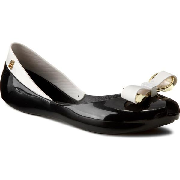 Baleriny MELISSA - Queen IV Ad 31695 Black/White 51492. Czarne baleriny damskie lakierowane Melissa, z materiału. W wyprzedaży za 209,00 zł.