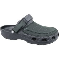Crocs Yukon Vista Clog 205177-060. Czarne klapki męskie Crocs, bez wzorów, z nubiku. W wyprzedaży za 179,99 zł.