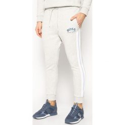 Spodnie dresowe Boss Hadiko 50418726. Szare jeansy męskie Boss, m, bez wzorów, z bawełny. W wyprzedaży za 409,00 zł.