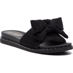 Klapki SCA'VIOLA - B-117 Black. Czarne klapki damskie Sca'viola, bez wzorów, ze skóry, bez obcasa. Za 239,00 zł.