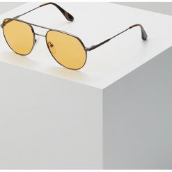 Prada Okulary przeciwsłoneczne gunmetal. Szare okulary przeciwsłoneczne męskie aviatory Prada. Za 899,00 zł.
