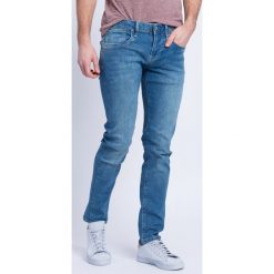 Pepe Jeans - Jeansy Hatch. Niebieskie rurki męskie Pepe Jeans. W wyprzedaży za 229,90 zł.