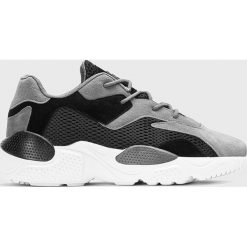 Kazar Studio - Buty. Szare sneakersy męskie Kazar Studio, z okrągłym noskiem, na sznurówki. W wyprzedaży za 219,90 zł.