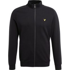 Swetry rozpinane męskie: Lyle & Scott FUNNEL NECK ZIP THROUGH Kardigan true black