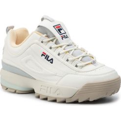 Sneakersy FILA - Disruptor Cb Low Wmn 1010604.02X Marshmallow/Gray Violet. Białe sneakersy damskie Fila, ze skóry ekologicznej. W wyprzedaży za 379,00 zł.