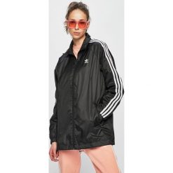 Adidas Originals - Kurtka Windbraker. Czarne kurtki damskie adidas Originals, bez wzorów, z poliesteru, długie, bez kaptura. W wyprzedaży za 299,90 zł.
