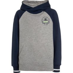 Bench OVERHEAD COLOURBLOCK Bluza z kapturem dark navy blue. Niebieskie bluzy męskie Bench, z bawełny, z kapturem. Za 209,00 zł.
