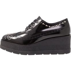 Janet Sport Oksfordki linda nero. Czarne jazzówki damskie Janet Sport, z materiału, sportowe. Za 759,00 zł.
