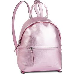 Plecak COCCINELLE - DN0 Leonie E1 DN0 14 01 01 Bubble Gum Met. P12. Różowe plecaki damskie Coccinelle, bez wzorów, ze skóry, eleganckie. W wyprzedaży za 729,00 zł.