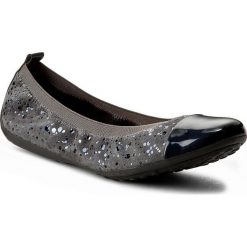 Baleriny GEOX - J Piuma Bal B J62B0B 0JSKN C9002 D Dk Grey. Szare baleriny dziewczęce Geox, z zamszu. W wyprzedaży za 159,00 zł.