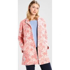Płaszcze damskie: Frieda & Freddies Krótki płaszcz strawberry pink