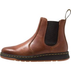 Dr. Martens GRAYSON Botki tan luxor. Brązowe botki damskie na zamek Dr. Martens, z materiału, klasyczne. Za 669,00 zł.