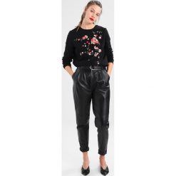 Bluzy rozpinane damskie: Dorothy Perkins EMBROIDERED Bluza black