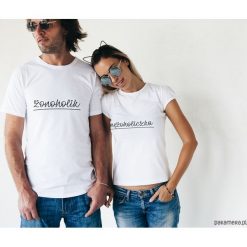 Koszulki dla par - żonoholik i mężoholiczka. Szare t-shirty damskie Pakamera, m, z napisami. Za 109,00 zł.
