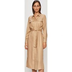 Vero Moda - Sukienka. Sukienki damskie Vero Moda, na co dzień, s, w paski, z lyocellu, casualowe, bez kołnierzyka, z długim rękawem, długie, midi, proste. Za 219,90 zł.