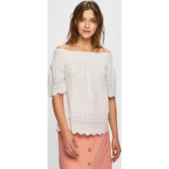 Only - Top. Niebieskie bluzki damskie ONLY, z haftami, z bawełny, bez kołnierzyka. W wyprzedaży za 59,90 zł.
