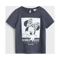 Mango Kids - T-shirt dziecięcy Feline 80-104 cm. Szare bluzki dziewczęce Mango Kids, z nadrukiem, z bawełny, z okrągłym kołnierzem, z krótkim rękawem, krótkie, bez kaptura. Za 49,90 zł.