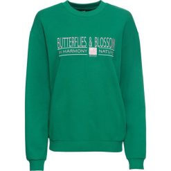 Bluza oversize z haftem bonprix zielony miętowy z nadrukiem. Bluzy damskie bonprix. Za 49,99 zł.