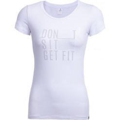 T-shirt damski TSD607 - biały - Outhorn. Białe koszulki damskie Outhorn, bez wzorów, bez kołnierzyka. W wyprzedaży za 29,99 zł.