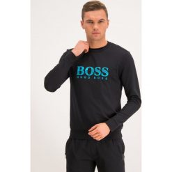 Bluza Boss Tracksiut 50414670. Czarne bluzy męskie Boss, xl, bez wzorów, z bawełny, bez kołnierzyka, bez rękawów, bez kaptura. W wyprzedaży za 279,00 zł.
