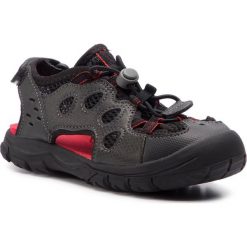 Sandały JACK WOLFSKIN - Titicaca Low K 4022491 S Black. Czarne sandały chłopięce Jack Wolfskin, ze skóry ekologicznej, bez zapięcia. W wyprzedaży za 159,00 zł.