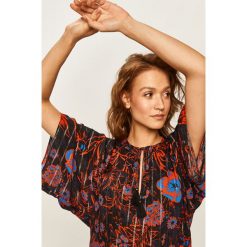Desigual - Bluzka. Bluzki damskie Desigual, na co dzień, s, w kwiaty, z bawełny, casualowe, bez kołnierzyka, bez rękawów. W wyprzedaży za 319,90 zł.