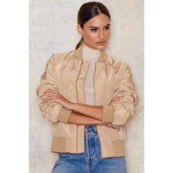 Bomberki damskie: Josefin Ekström for NA-KD Kurtka bomberka - Beige
