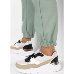 Beżowo-Białe Sneakersy Rhaecine. Brązowe sneakersy damskie Born2be. Za 109,99 zł.