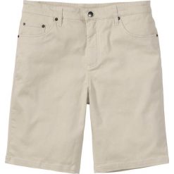 Bermudy ze stretchem Classic Fit bonprix naturalny. Szare spodenki i szorty męskie bonprix, m, bez wzorów. Za 74,99 zł.
