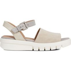 Geox - Sandały. Klapki damskie Geox. W wyprzedaży za 399,90 zł.