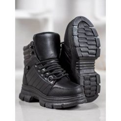 Ocieplane sneakersy. Sneakersy damskie SHELOVET, ze skóry ekologicznej. Za 99,00 zł.