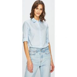 Jacqueline de Yong - Koszula. Niebieskie koszule body marki Jacqueline de Yong, s, z elastanu, klasyczne, z klasycznym kołnierzykiem. Za 89,90 zł.