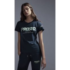 T-shirt damski PROSTO. T-shirty damskie s, z nadrukiem, z elastanu, bez kołnierzyka. W wyprzedaży za 59,99 zł.