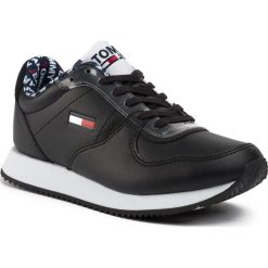 Sneakersy TOMMY JEANS - Wmns Casual Tommy Jeans Sneaker EN0EN00719 Black BDS. Czarne półbuty damskie Tommy Jeans, z jeansu. Za 399,00 zł.