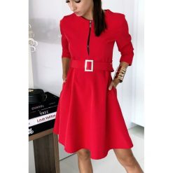 Sukienka SALEMA RED. Czerwone sukienki damskie Sukienka SALEMA RED, s, bez wzorów, bez kołnierzyka, z krótkim rękawem, krótkie, mini. W wyprzedaży za 89,00 zł.