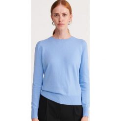 Sweter z domieszką wełny i kaszmiru - Niebieski. Niebieskie swetry damskie Reserved, s, bez wzorów, z wełny, bez rękawów, bez kaptura. Za 159,99 zł.