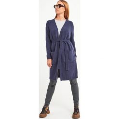 KARDIGAN OVATTE WEEKEND MAX MARA. Swetry damskie Weekend Max Mara, l, bez wzorów, biznesowe, bez rękawów, bez kaptura. Za 1359,00 zł.