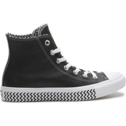 Converse Chuck Taylor All Star Mission-V Tenisówki Czarny. Czarne trampki i tenisówki damskie Converse, bez wzorów, z materiału, bez zapięcia. Za 412,95 zł.