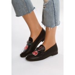 Czarne Mokasyny Worth It. Czarne mokasyny damskie Multu. Za 29,99 zł.