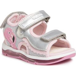 Sandały GEOX - B S. Todo G. B B020EB 014AJ C0566 Silver/Pink. Szare sandały dziewczęce Geox, ze skóry ekologicznej, bez zapięcia. W wyprzedaży za 149,00 zł.