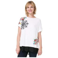 Desigual T-Shirt Damski Oporto Xl Kremowy. Białe koszulki damskie marki Desigual, xl, bez wzorów, bez kołnierzyka. W wyprzedaży za 135,00 zł.