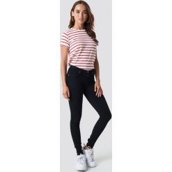Dr Denim Jeansy Kissy - Black. Czarne jeansy damskie marki Dr.Denim, z obniżonym stanem. Za 161,95 zł.
