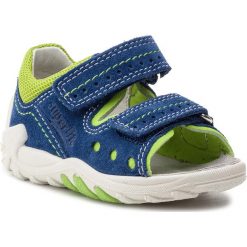 Sandały SUPERFIT - 4-00030-82 M Blau/Grün. Niebieskie sandały chłopięce Superfit, ze skóry, bez zapięcia. W wyprzedaży za 169,00 zł.