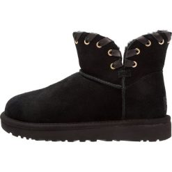 Buty zimowe damskie: UGG AIDAH MINI Śniegowce black