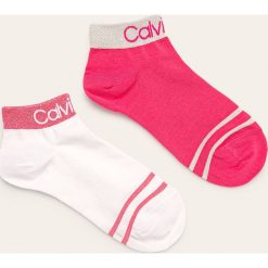 Calvin Klein - Skarpetki (2-pack). Różowe skarpetki damskie Calvin Klein, z aplikacjami, z elastanu. Za 59,90 zł.