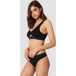 Stringi: Calvin Klein Stringi Cotton – Black