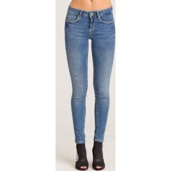 JEANSY divine slim fit LIU JO. Niebieskie jeansy damskie Liu Jo, bez wzorów, z bawełny. Za 359,40 zł.