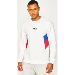 Bluza Fila Baker Crew 687481. Białe bluzy męskie Fila, xs, bez wzorów, z bawełny, bez kołnierzyka, bez rękawów, bez kaptura. W wyprzedaży za 199,00 zł.