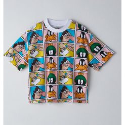 Koszulka Looney Tunes -. Koszulki damskie Cropp, s, bez wzorów, bez kołnierzyka, bez rękawów. Za 49,99 zł.