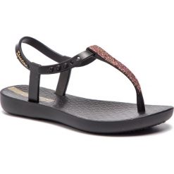 Sandały IPANEMA - Charm Sand II Kids 82306 Black/Black 20789. Czarne sandały dziewczęce Ipanema, z tworzywa sztucznego, bez zapięcia. W wyprzedaży za 69,00 zł.